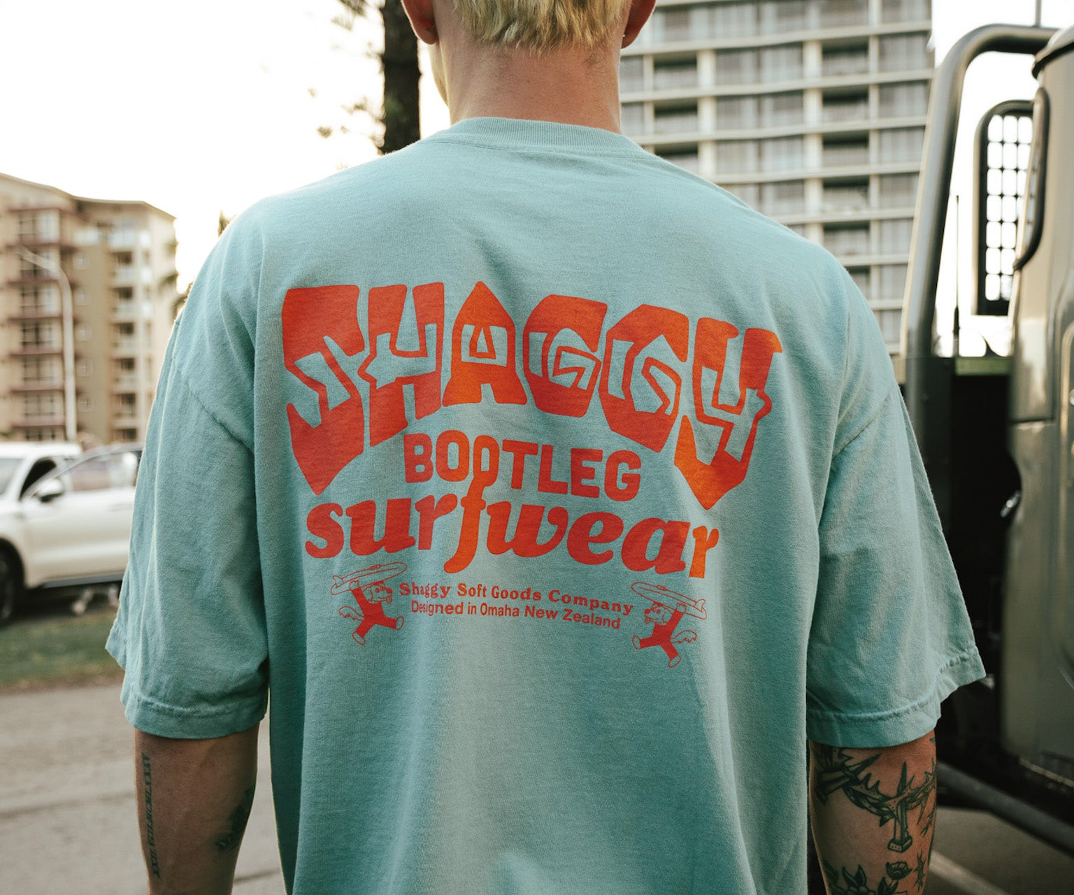 BOOTLEG T-SHIRT - Shaggy