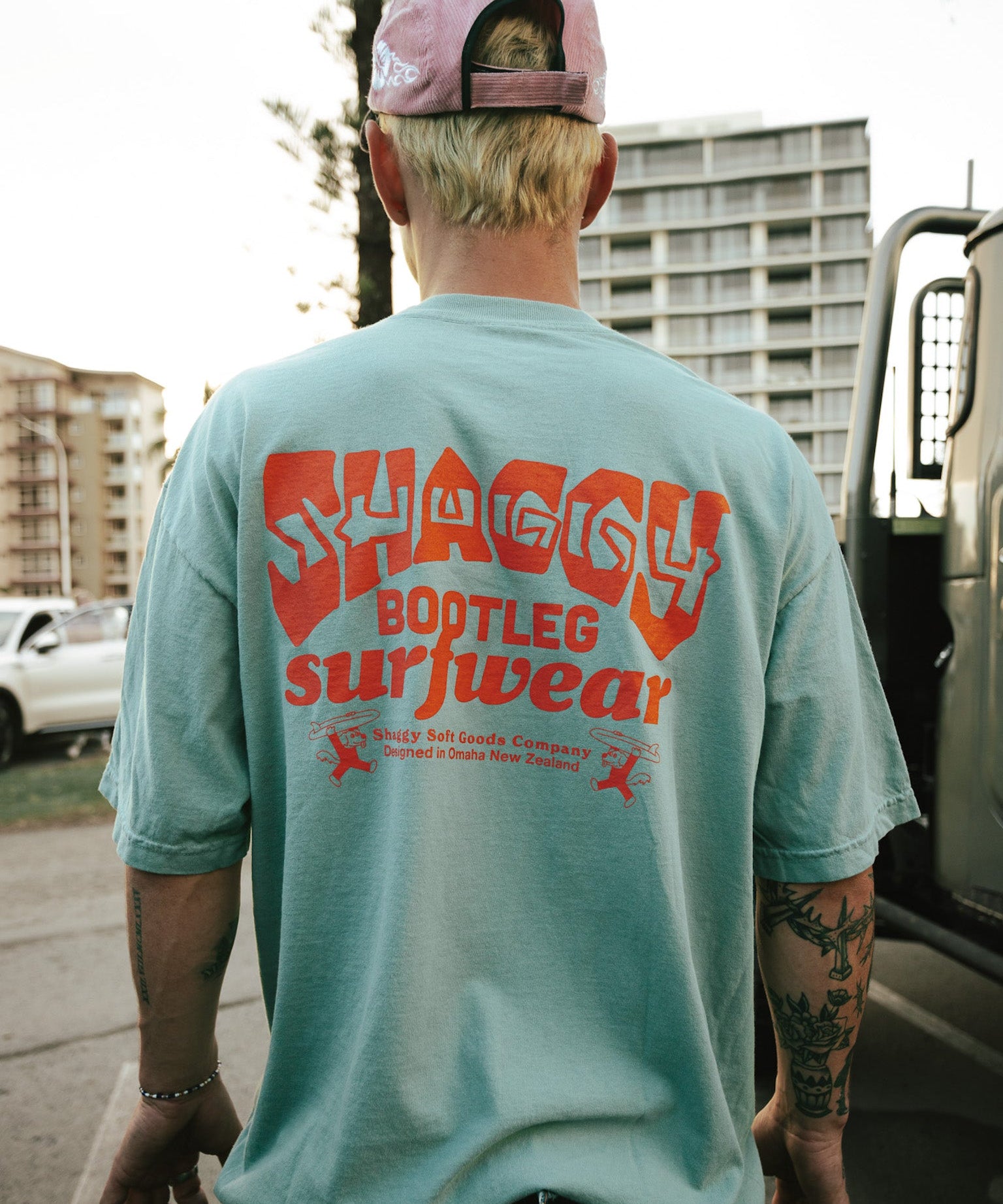 BOOTLEG T-SHIRT - Shaggy