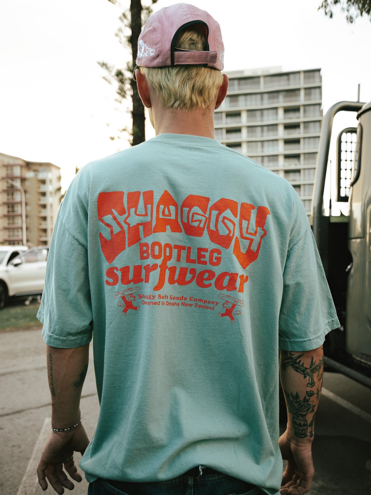 BOOTLEG T-SHIRT - Shaggy