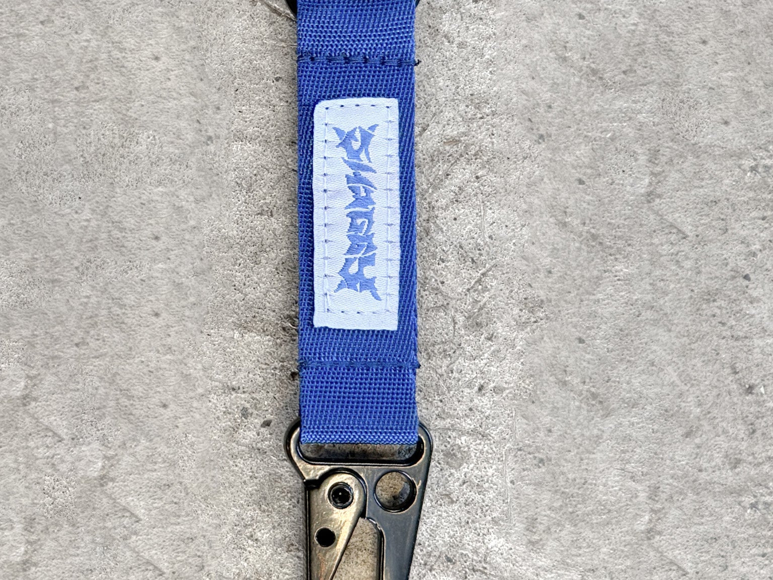 CARABINER - Shaggy