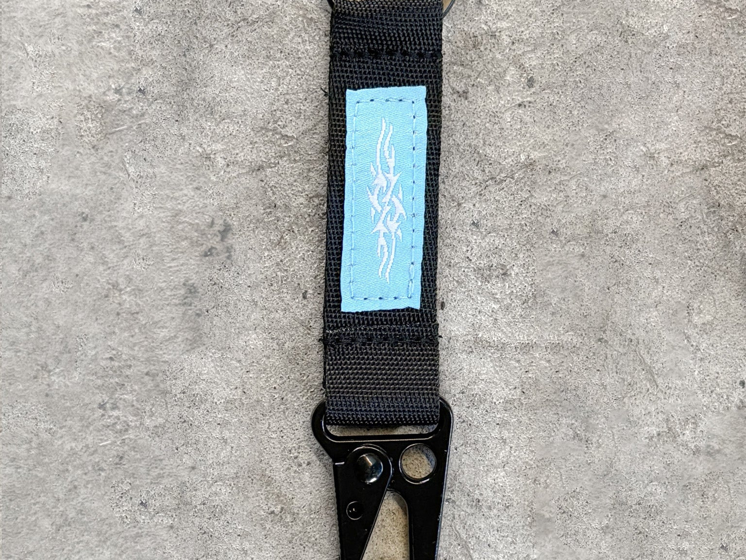 CARABINER - Shaggy