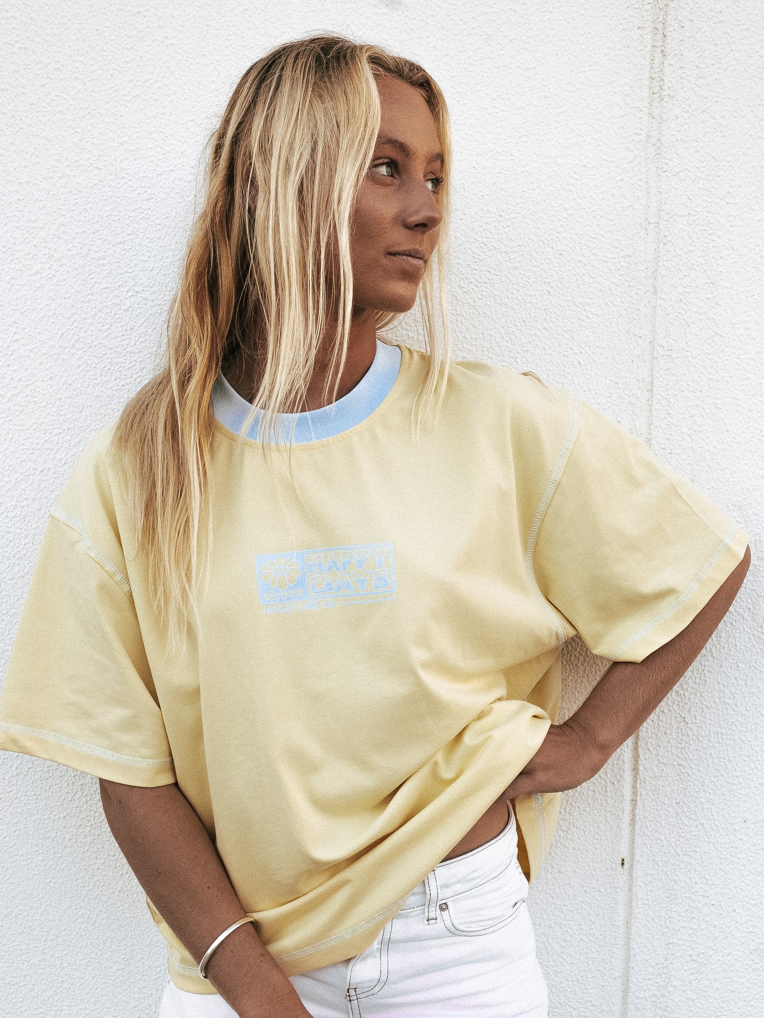 HAPPY DAYS WOMENS TEE - Shaggy