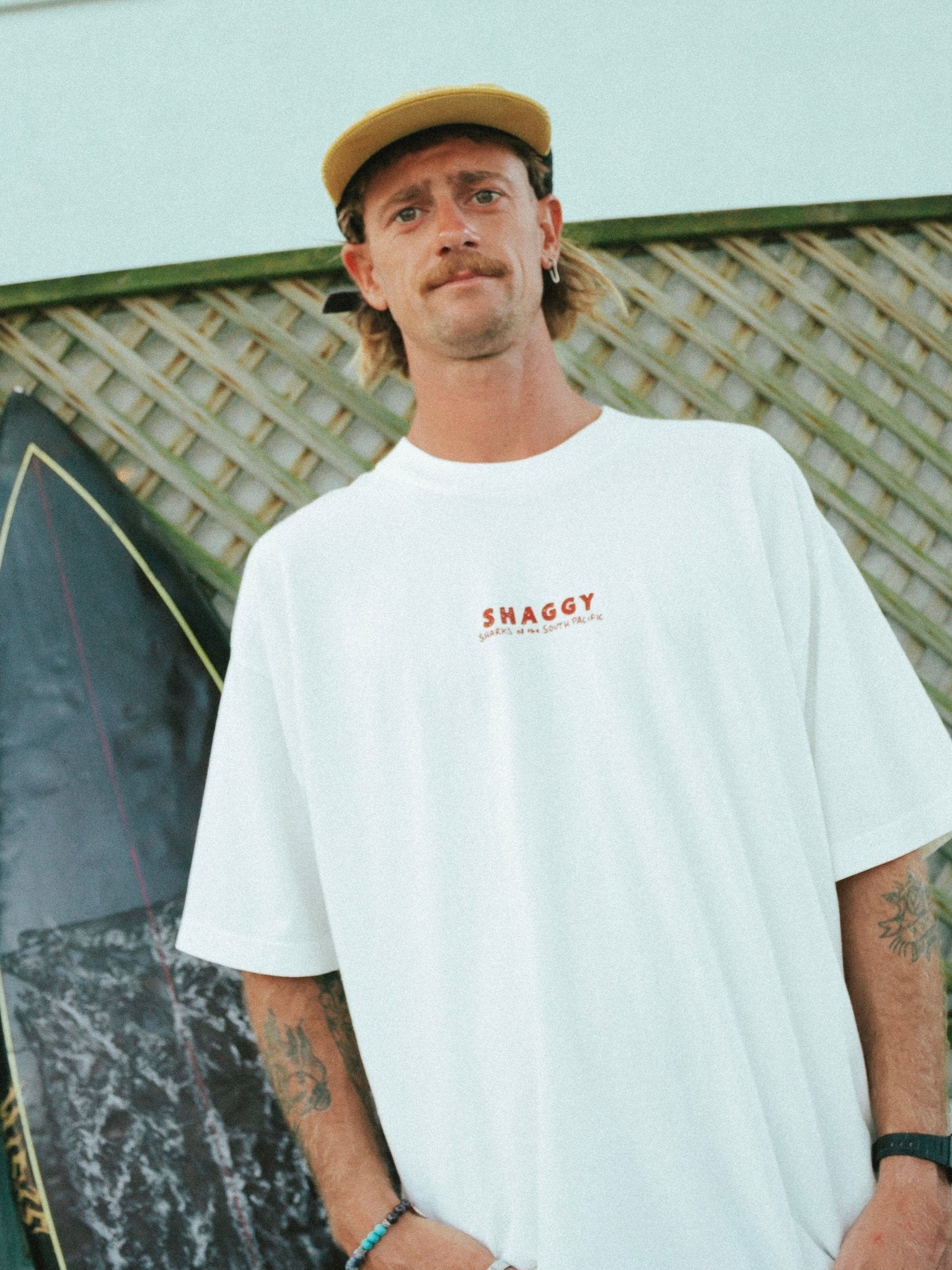 SHARKS T - SHIRT - Shaggy