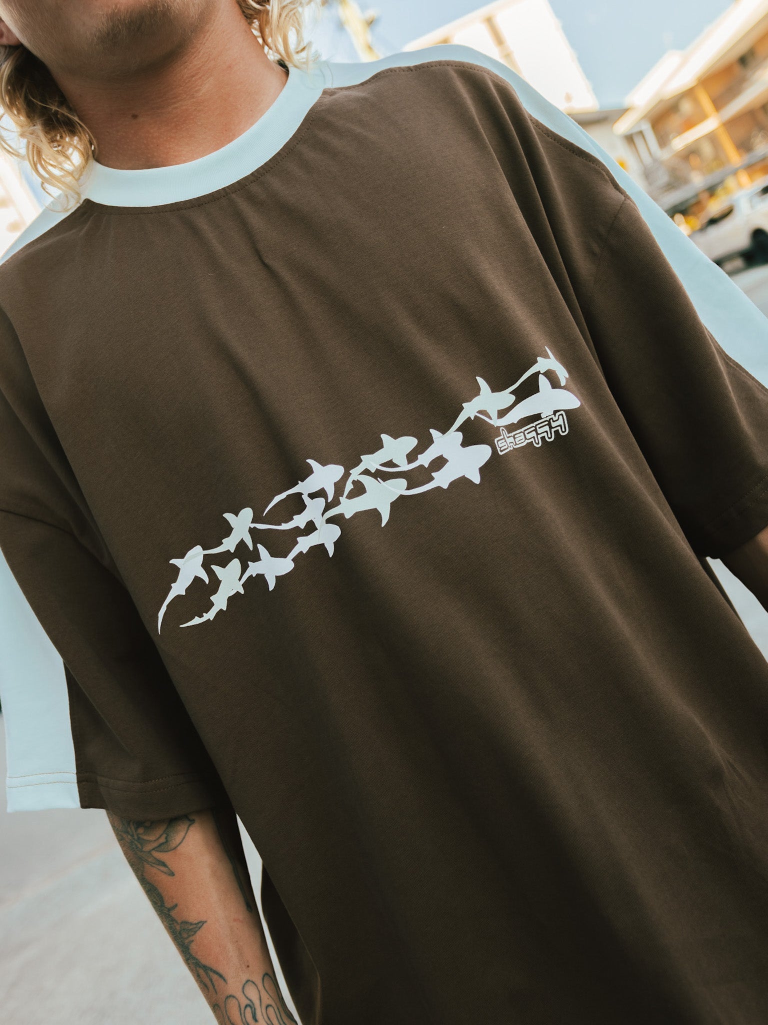 SHIVER BOX TEE - Shaggy