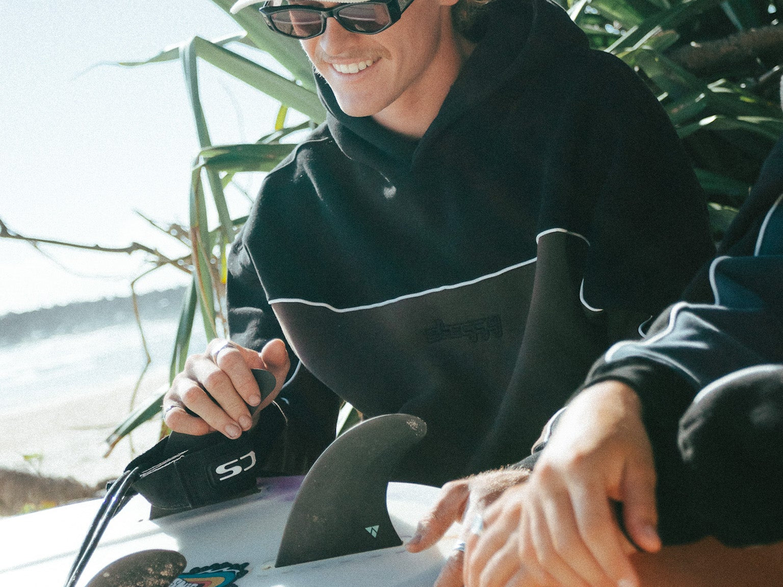 STRINGER HOOD - Shaggy