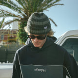 STRIPE BEANIE - Shaggy