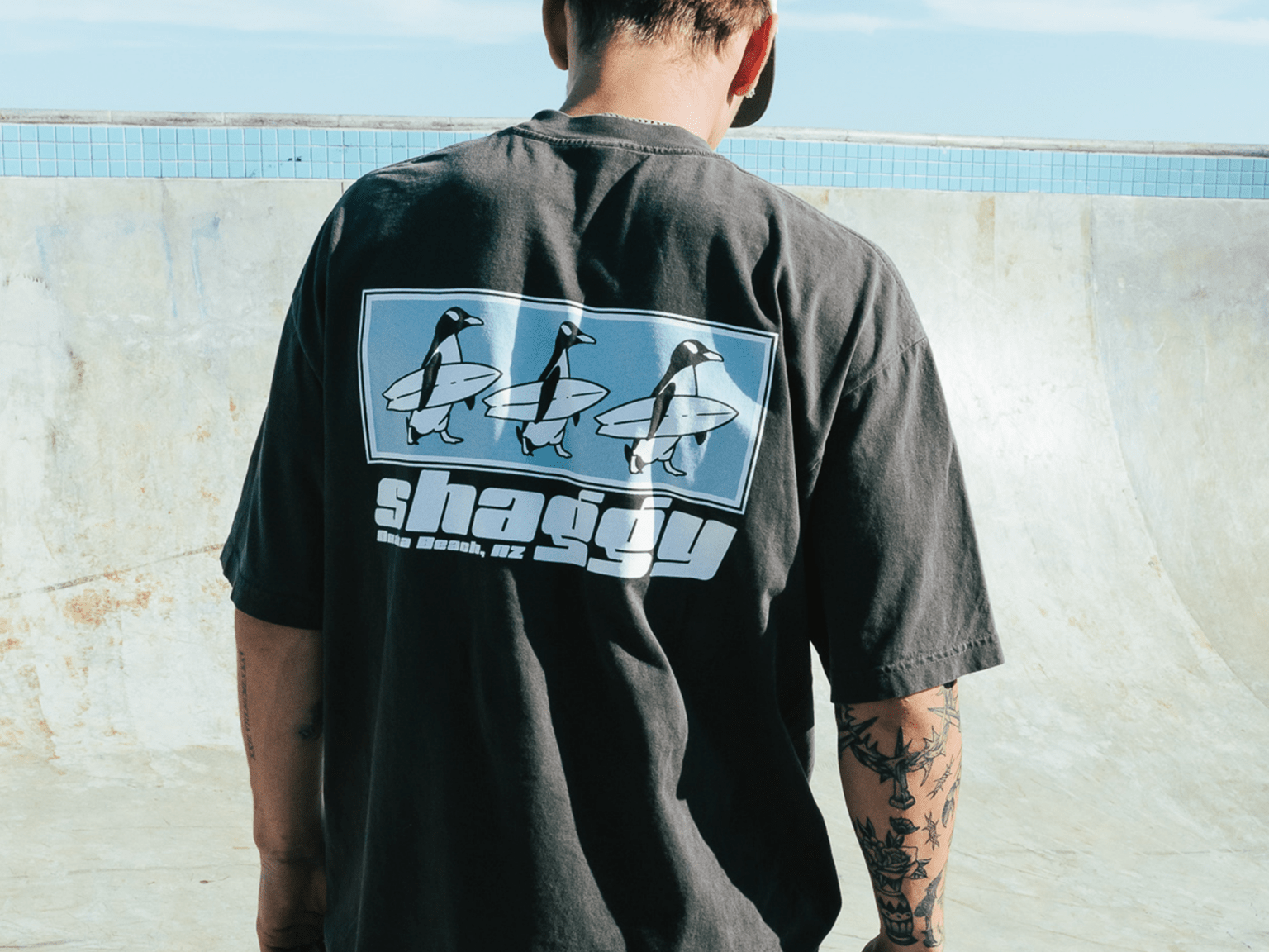 SURFS UP T - SHIRT - Shaggy