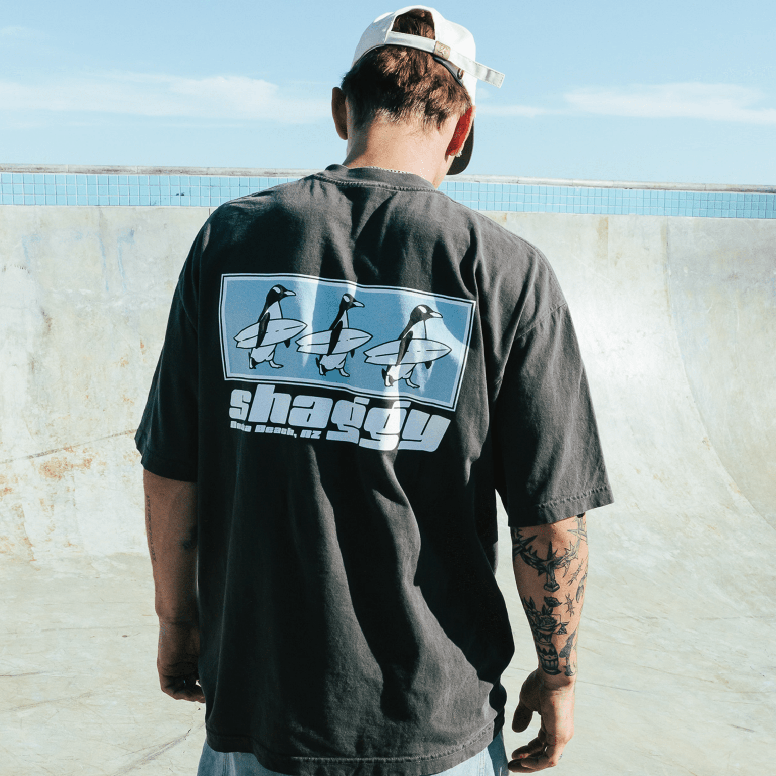 SURFS UP T - SHIRT - Shaggy