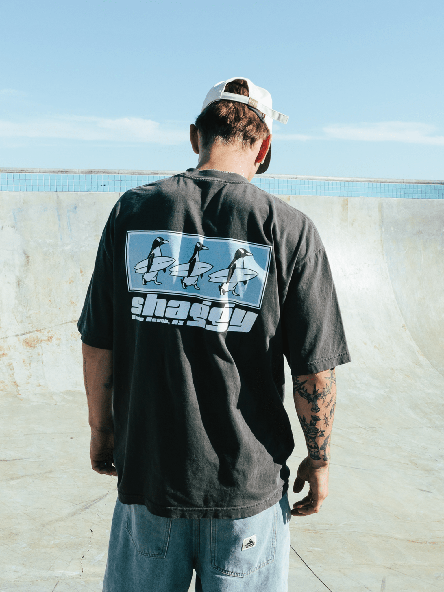 SURFS UP T - SHIRT - Shaggy