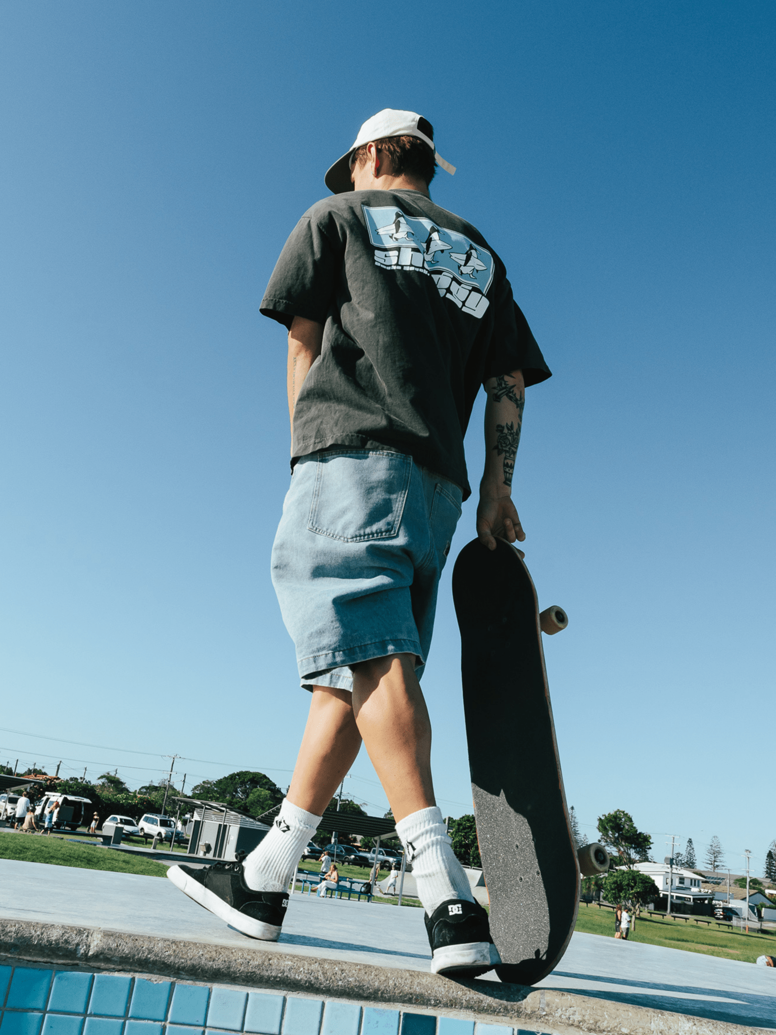 SURFS UP T - SHIRT - Shaggy