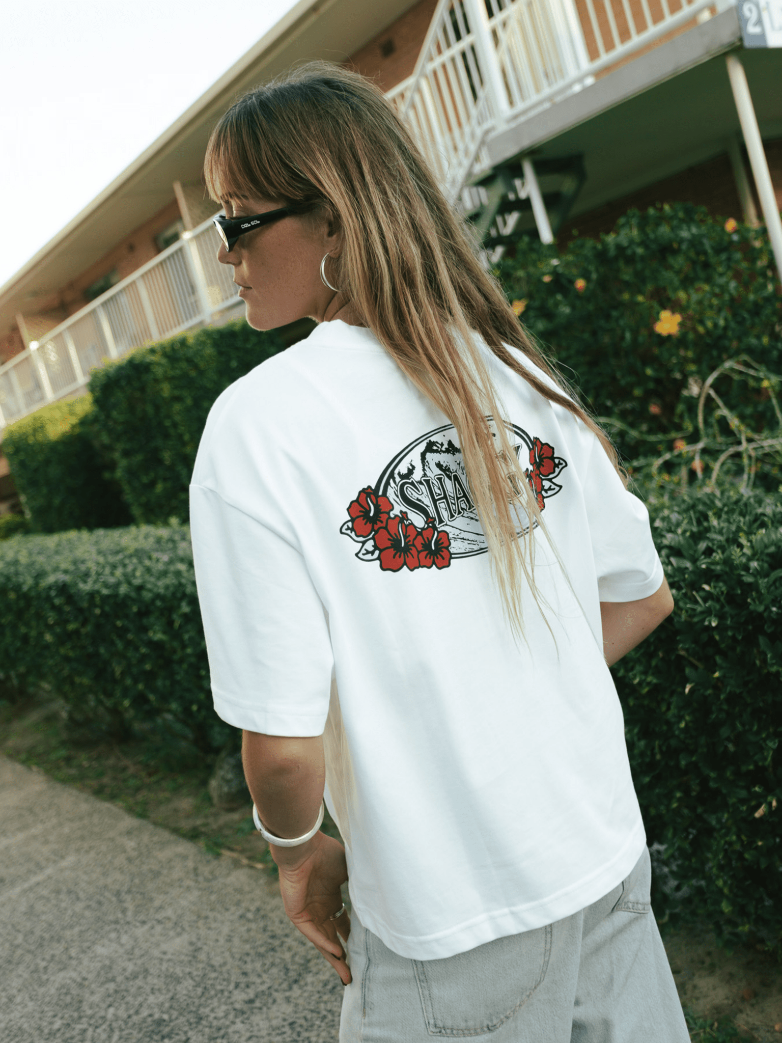 SWELL WOMENS TEE - Shaggy